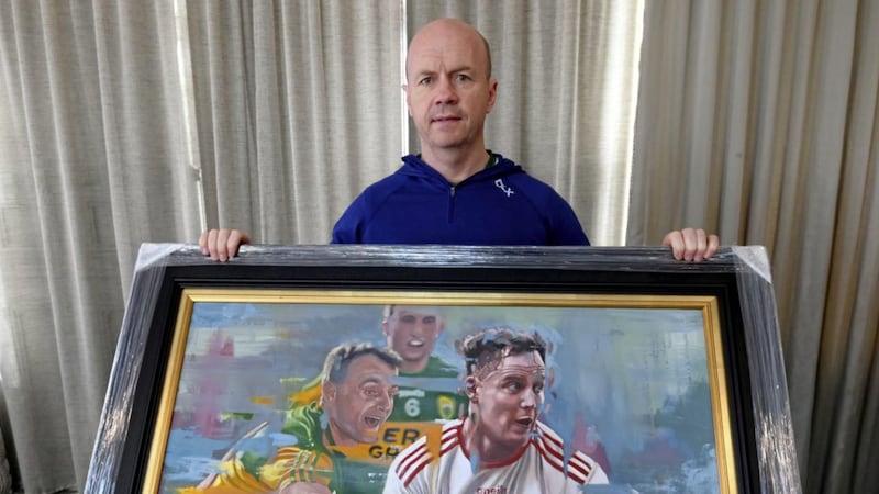 Peter Canavan holds Niall Laird's masterpiece that will be auctioned off next Wednesday night <br />Picture: Michael Cullen