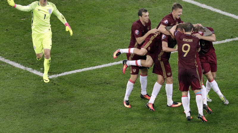 Russia's players celebrate their equaliser against Russia&nbsp;