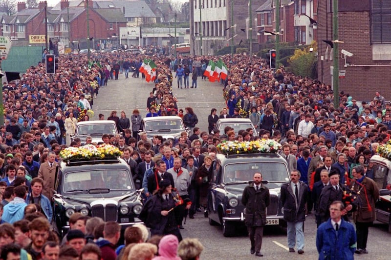 Funeral in West Belfast of the Gibraltar bombers; Mairead Farrell, Sean Savage and Danny McCann. Also pictures at Milltown, scene of Michael Stone attack.  Pacemaker Press Intl. 16/3/88..226/88/BWC. 