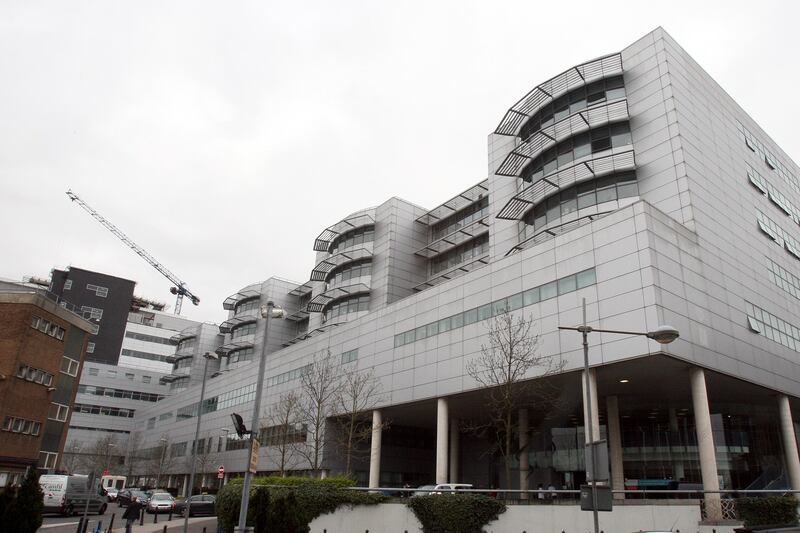 Professional performance of neurologist unacceptable, tribunal finds