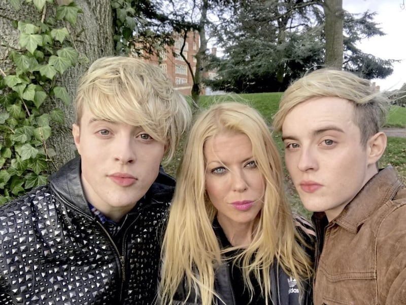 Celebrity besties Jedward and Tara Reid have been surviving lockdown together in LA. Picture from Tara Reid on Twitter 