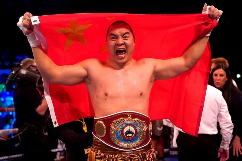JoeJoyce has the option to face Zhilei Zhang (above) again 