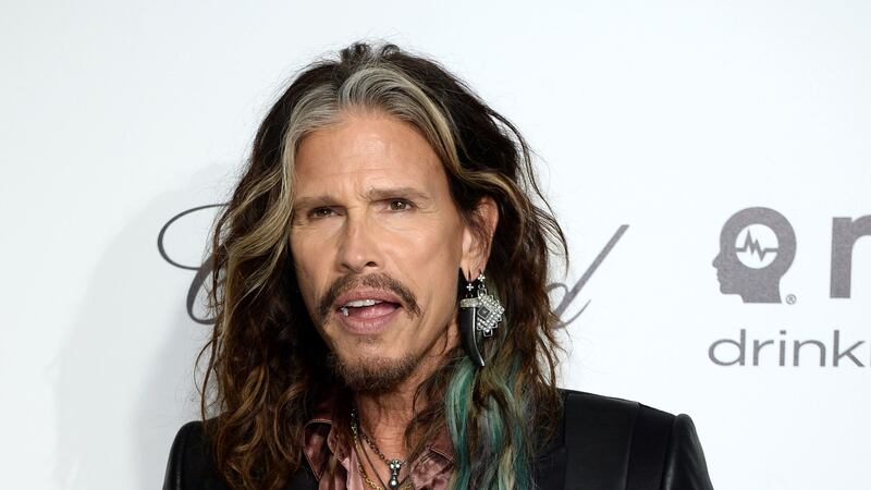 The Aerosmith singer was seen in the back of a car that was passing Buckingham Palace.