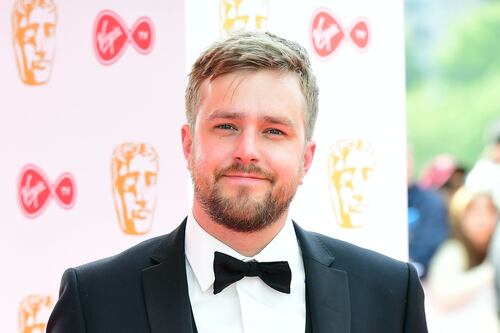 Iain Stirling admits doubts over Laura Whitmore proposing