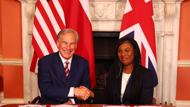 Governor of Texas Greg Abbott and Business Secretary Kemi Badenoch have signed a statement of mutual co-operation