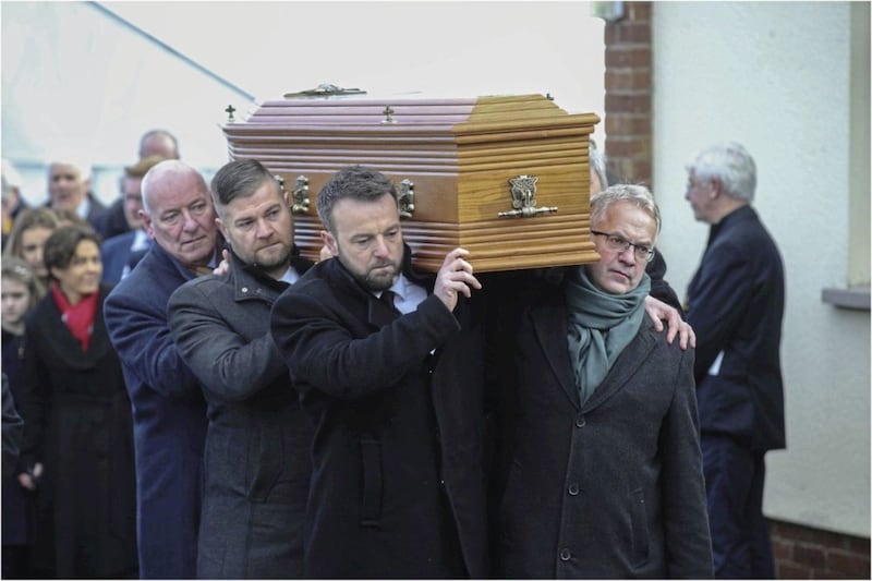 SDLP colleagues carry the coffin of Seamus Mallon at his funeral in Mullaghbrack, Co Armagh. Picture by Hugh Russell 