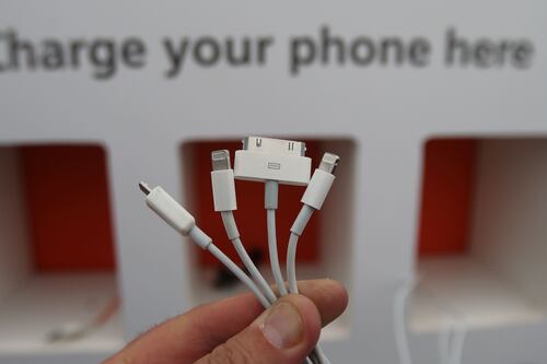 USB-C to be mandatory phone charging cable in the EU from 2024