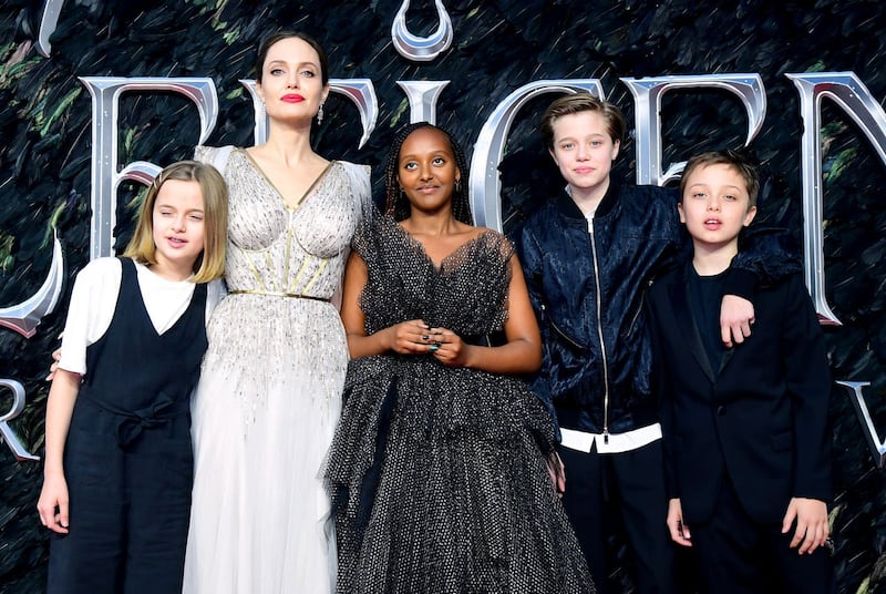 Angelina Jolie with children (left to right) Vivienne Marcheline Jolie-Pitt, Zahara Marley Jolie-Pitt, Shiloh Nouvel Jolie-Pitt and Knox Leon Jolie-Pitt