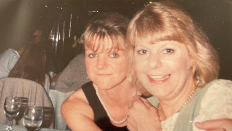Sisters (left) Jane Basham and (right) Sandra Basham, the latter of whom died of Covid in January 2021 (Jane Basham/PA)