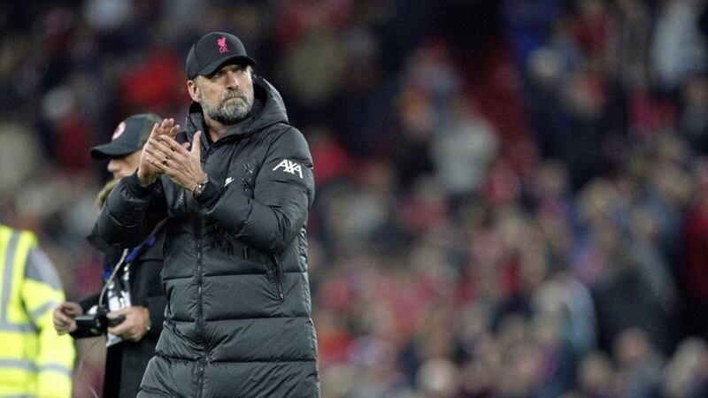 Liverpool manager Jurgen Klopp has dismissed claims by his Manchester City opposite number Pep Guadiola that the whole country wants the Anfield club to the win the Premier League title 