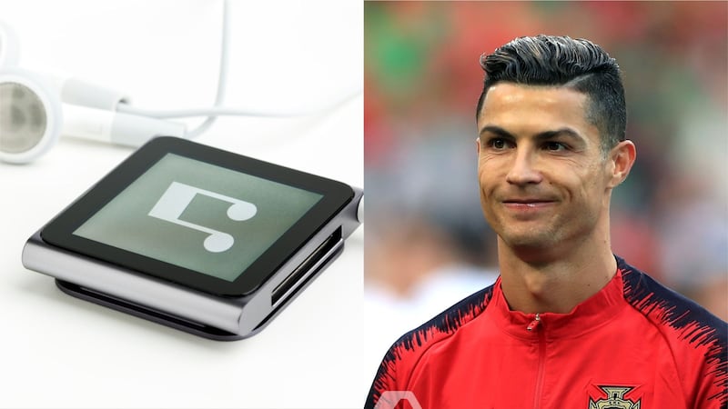 The football star arrived at the stadium this afternoon ahead of Juventus’ game with Cagliari with a blue iPod shuffle clipped to his tie.