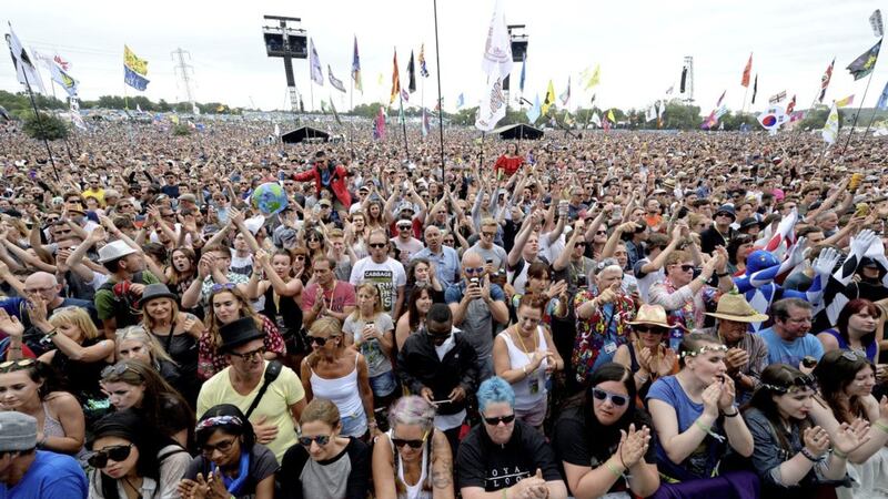 Spending on tickets for major events such as the Glastonbury Festival in Somerset has helped bolster the UK&#39;s struggling retail sector, according to Barclaycard 