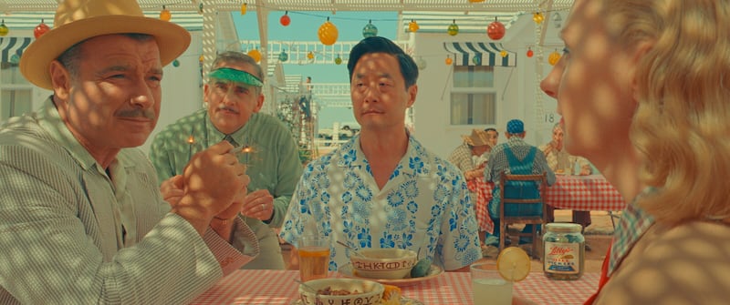 Liev Schreiber as JJ Kellogg, Steve Carell as the motel manager, Stephen Park as Roger Cho and Hope Davis as Sandy Borden