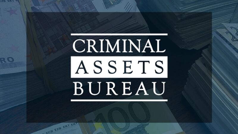 The Criminal Assets Bureau is investigating the finances of haulage companies along the border&nbsp;