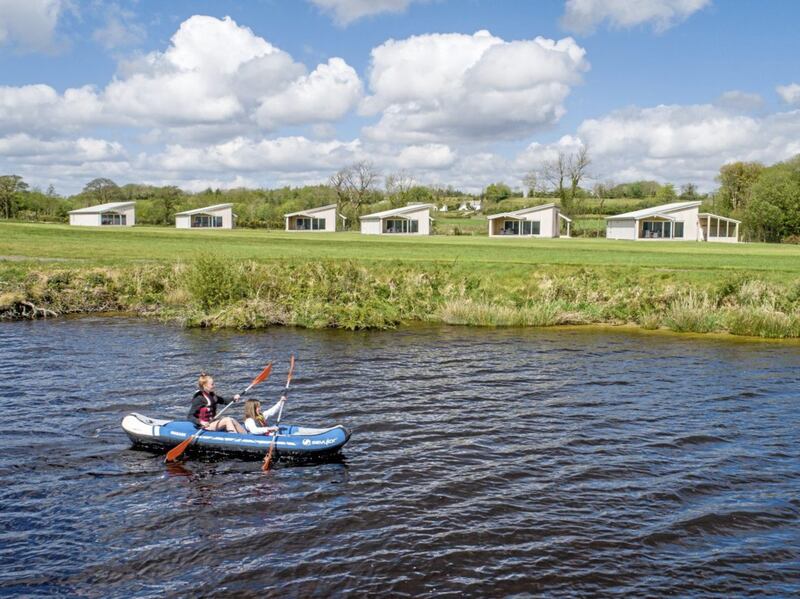 Mullans Bay has direct access to Lough Erne and a private jetty 