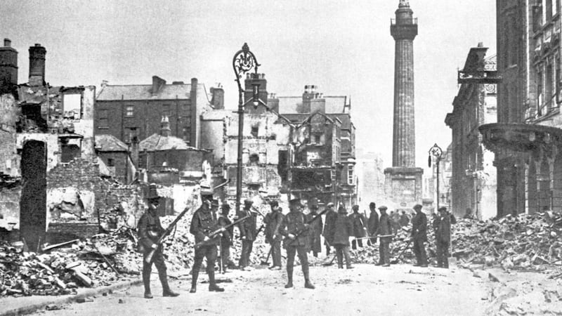 O&#39;Connell Street in Dublin during the Easter Rising 101 years ago 