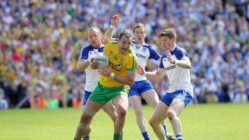 Monaghan's Vinny Corey battling with Donegal's &nbsp;Michael Murphy.Pic Philip Walsh.