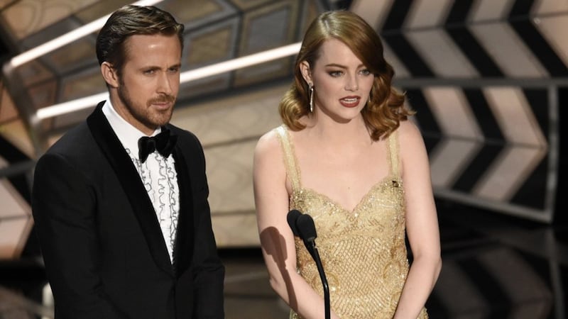 Emma Stone casts doubt over Warren Beatty's Oscars mix-up claim