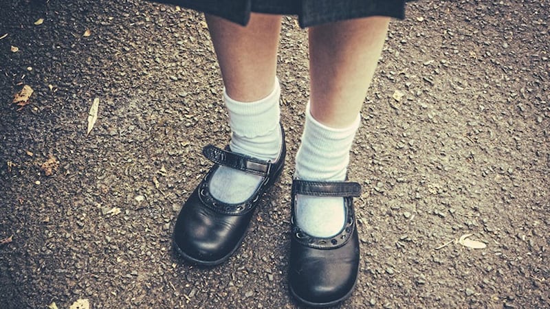Schools should allow pupils to wear gender-neutral uniforms, says the UTU 