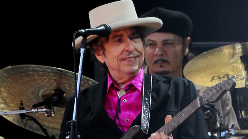 Bob Dylan used the instrument at the famous Concert for Bangladesh and up until the mid 70s.