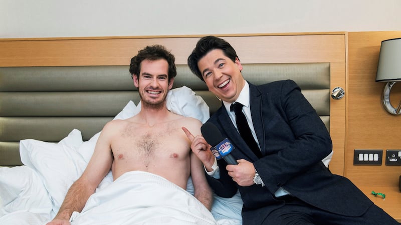 The comedian entered Murray’s hotel room as the twice Wimbledon tennis champion slept soundly.