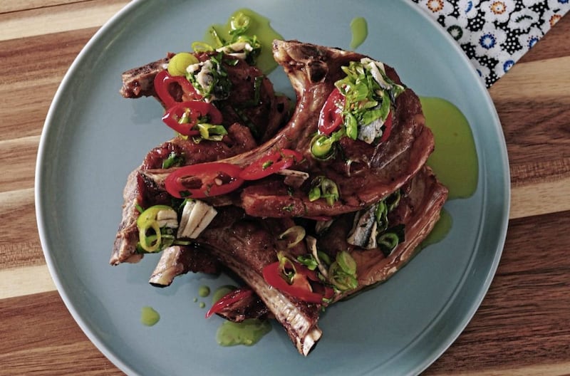 Lamb chops with anchovy salsa 
