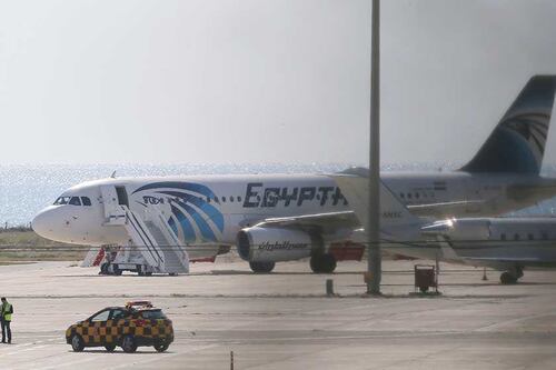 Reports an Irish national on board hijacked EgyptAir flight