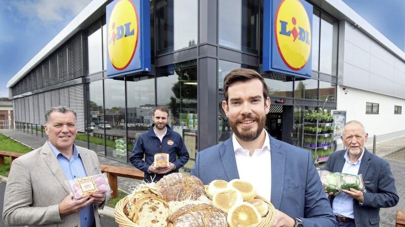 Announcing the new supply contract are Ben Woods (second right), supply chain executive at Lidl Northern Ireland, with Irwin&#39;s Bakery&#39;s Michael Murphy (chief executive), Ross Irwin (director) and Brian Irwin (chairman) 