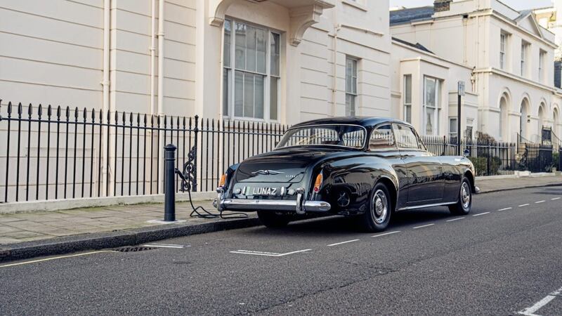 Has electric ever looked more elegant? The upcycled Bentley S2 Continental by Lunaz 