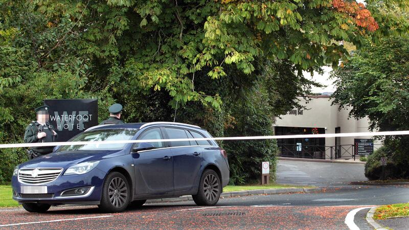 Police at main entrance of the Waterfoot Hotel in Derry. Picture by Margaret McLaughlin &nbsp;