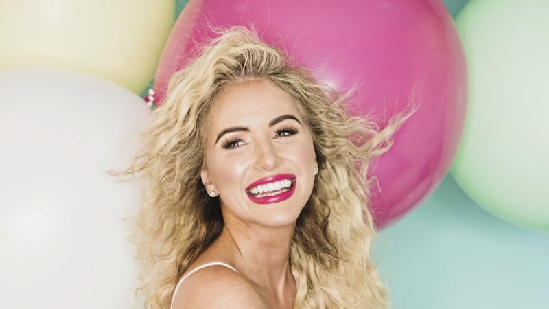 Cliona Hagan pays homage to Dolly Parton in her new stage show 