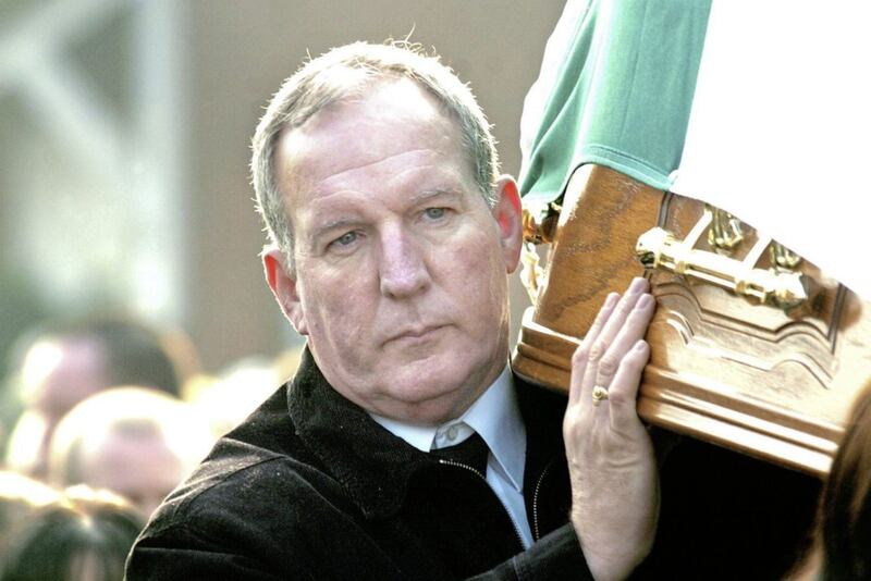 Bobby Storey helping to carry the coffin of former senior provisional IRA member Brendan 'The Dark' Hughes in Belfast in 2008. Picture by Justin Kernoghan, Photopress