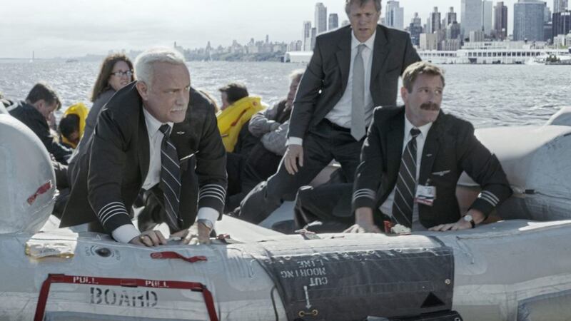 Tom Hanks and Aaron Eckhart in Sully &ndash; Miracle On The Hudson