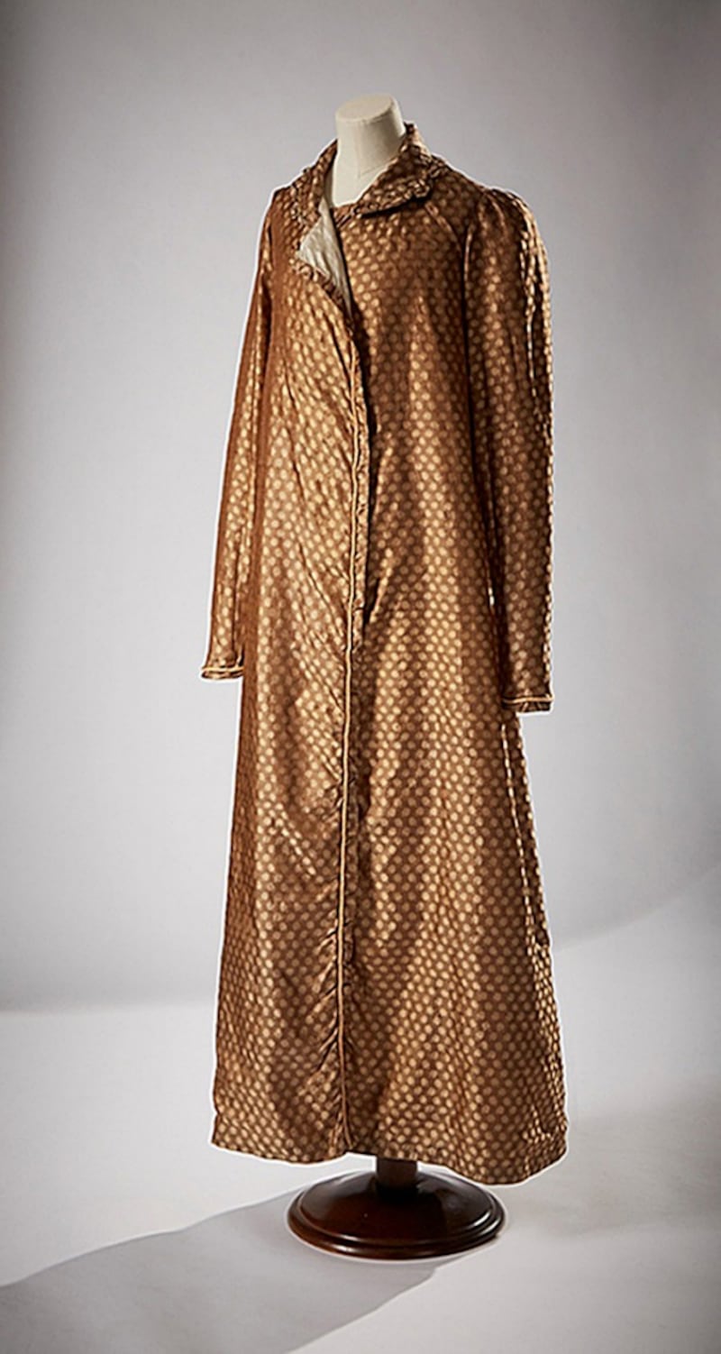 Jane Austen's silk coat (Hampshire Cultural Trust/Press Association Images)