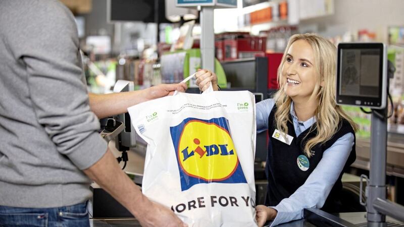 The Lidl &#39;Feed Your Mind&#39; management programme has been launched for a second year and offers candidates the chance to earn as they learn. 