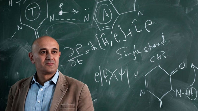 <strong><span style="font-stretch: normal; line-height: normal; font-family: Helvetica;">JIM AL KHALILI</span>:</strong> The Bluffer has been a long-term fan of the Iraqi scientist because of his highly-accessible programmes about quantum physics, chemistry and all the other things the Bluffer &oacute;g hated at school