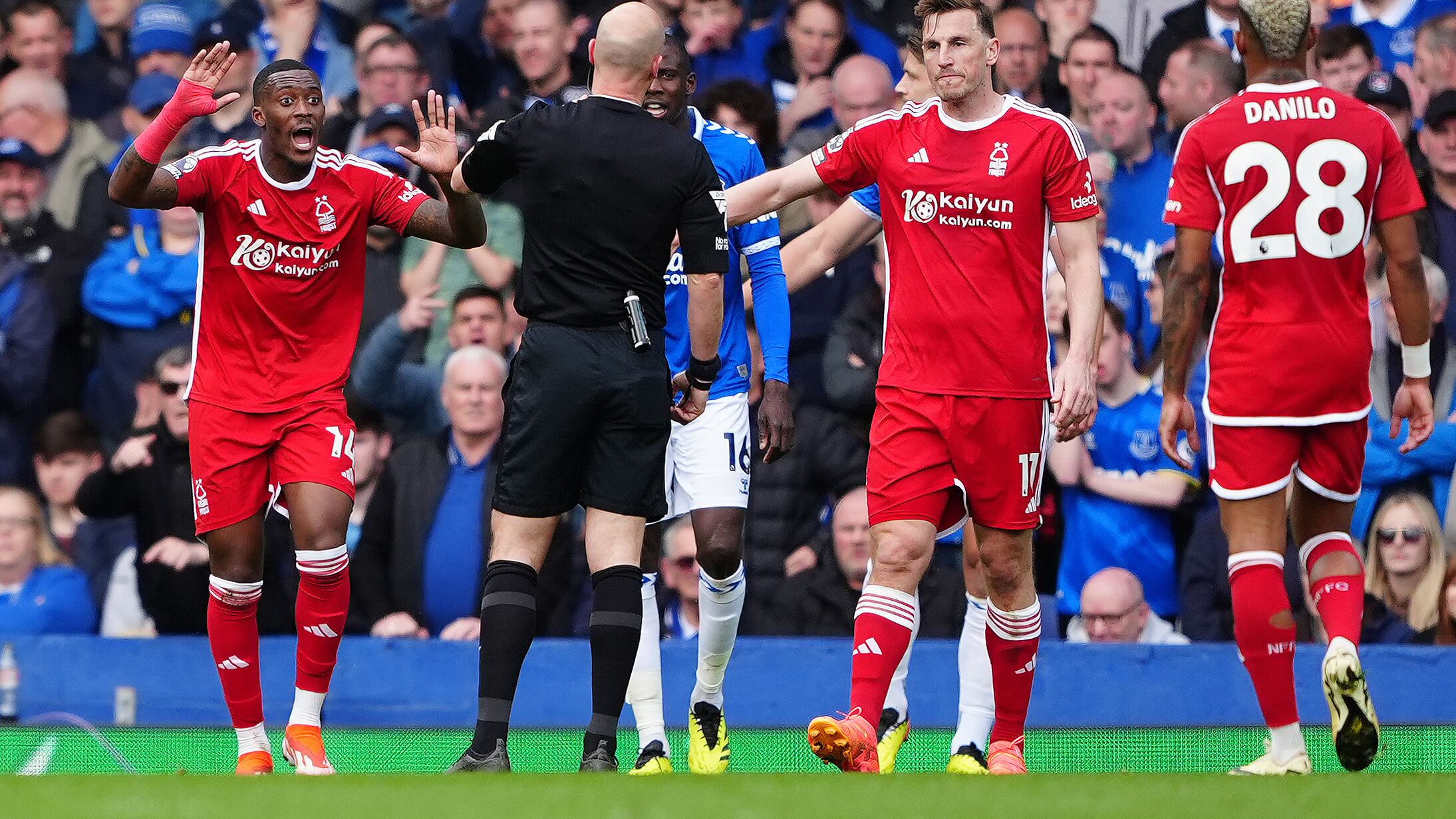 Nottingham Forest were not happy at Goodison Park