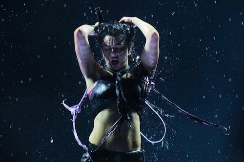 Charli XCX, James, Catfish, Liz Phair and Alanis: Noise Annoys does Belsonic