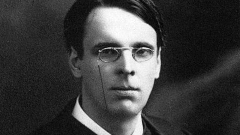WB Yeats set up the Abbey Theatre in Dublin in 1904 with Lady Gregory 