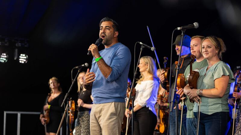 Humza Yousaf introduces the Auld Fochaber Fiddlers (Paul Campbell/PA)