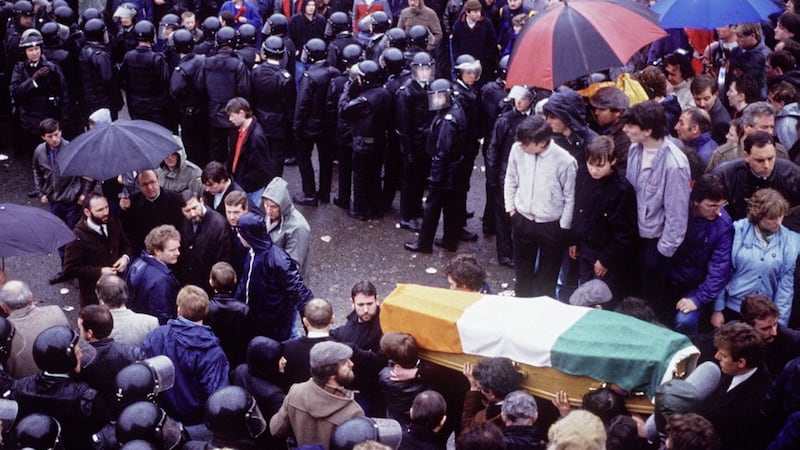 The funeral of Larry Marley was delayed for three days after the RUC surrounded the house. 