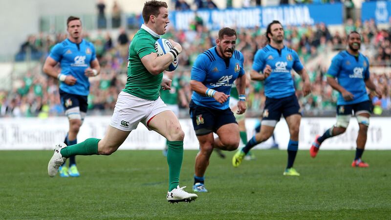 Ireland's Craig Gilroy on his way to scoring a try during the RBS 6 Nations match at the Stadio Olimpico, Rome on Saturday February 11, 2017 &nbsp;
