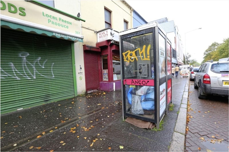 Ormeau Road Phone Box in Belfast Picture by Hugh Russell. 