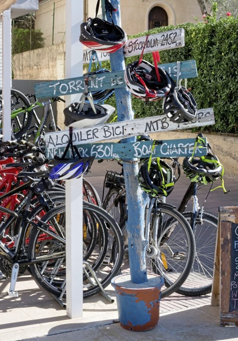 Bikes for rent in Port de Soller 