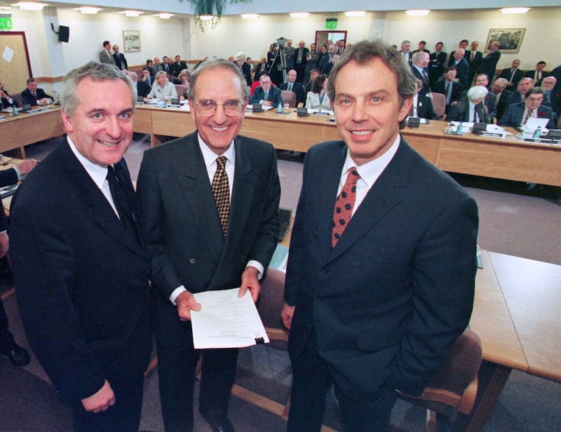 Taoiseach Bertie Ahern, George Mitchell and Prime Minister Tony Blair 