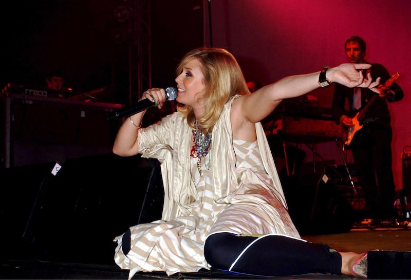 Moloko performing in 2003