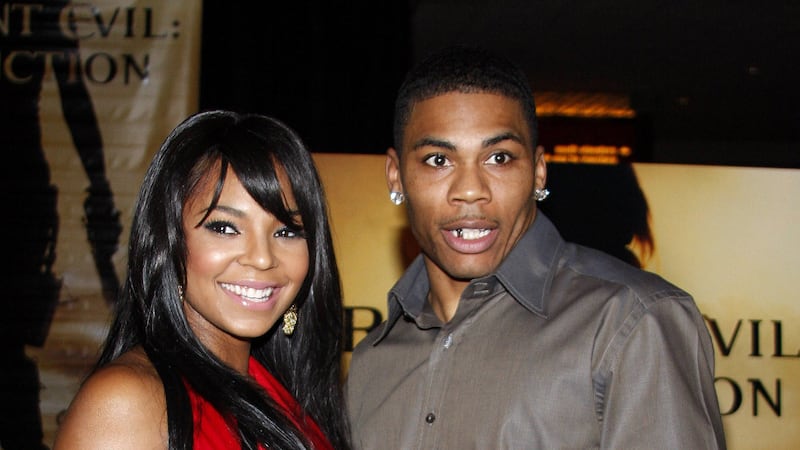 Singers Ashanti and Nelly have revealed they are engaged and expecting their first child together