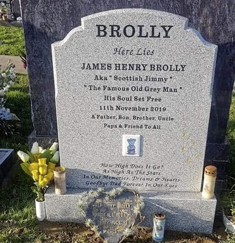 A headstone was erected at Jimmy Brolly&#39;s grave over the weekend.  