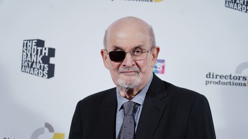 Sir Salman Rushdie has discussed his near death experience in 2022