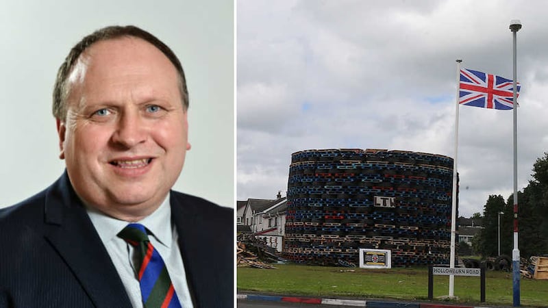 Former Ulster Unionist MLA Adrian Cochrane-Watson has blamed The Irish News for tyres being used on this year's Ballycraigy bonfire&nbsp;
